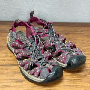 Keen Waterproof sports Sandals Magnet Sangria Pink Tribal Sz 10